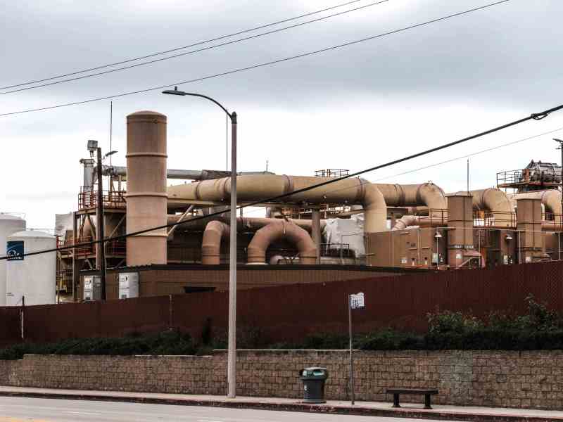 Ecobat’s facility in City of Industry melts down 600 tons of batteries and scrap every day. The resulting ingots of lead will become batteries again.