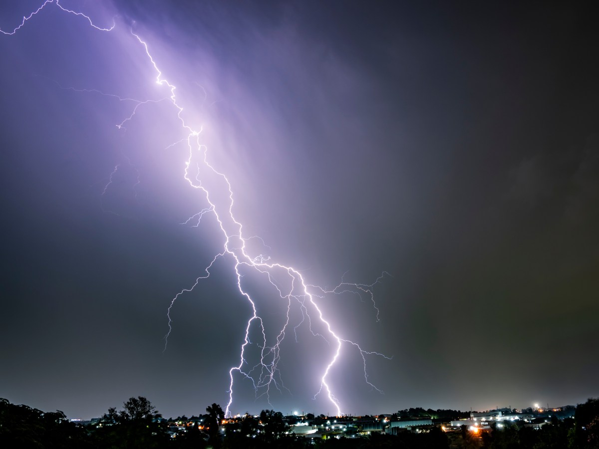 Lightning to Spark More Wildfires as Heat Worsens